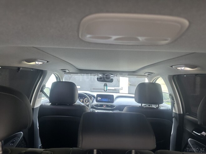 Hyundai Santa Fe 2023, 18,900 km - 1.6 л - Bakı