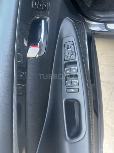 Hyundai Santa Fe 2023, 18,900 km - 1.6 л - Bakı