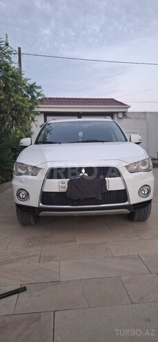Mitsubishi Outlander 2010, 300,651 km - 3.0 l - Bakı