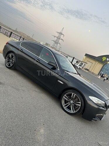 BMW 528 2012, 302,000 km - 2.0 l - Bakı