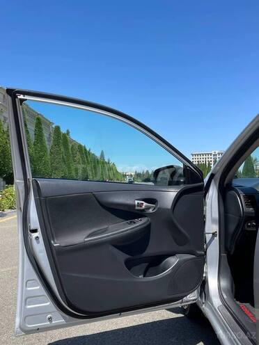 Toyota Corolla 2008, 288,000 km - 1.4 l - Gəncə