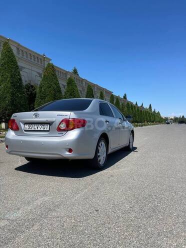 Toyota Corolla 2008, 288,000 km - 1.4 l - Gəncə