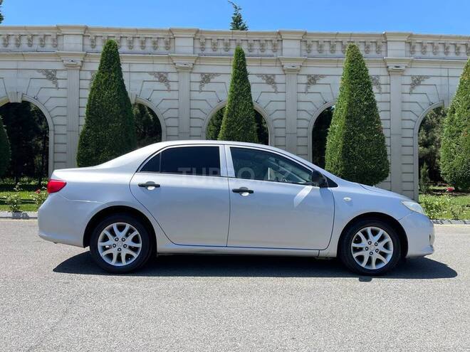 Toyota Corolla 2008, 288,000 km - 1.4 l - Gəncə