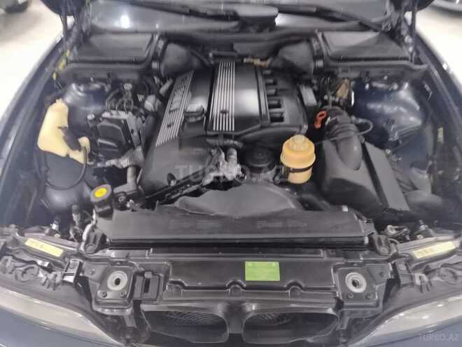 BMW 530 2002, 255,000 km - 3.0 l - Bərdə