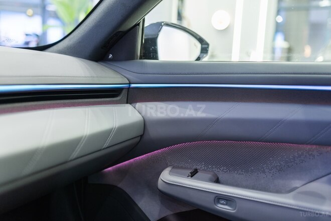 ZEEKR 001 2025, 0 km - 0.0 l - Bakı