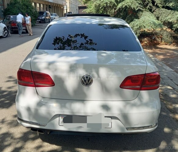 Volkswagen Passat 2012, 195,200 km - 1.8 l - Gəncə
