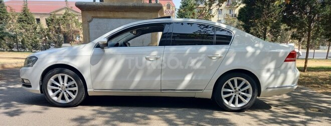 Volkswagen Passat 2012, 195,200 km - 1.8 l - Gəncə