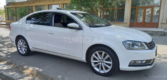 Volkswagen Passat 2012, 195,200 km - 1.8 l - Gəncə