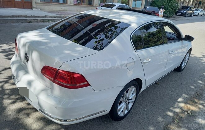 Volkswagen Passat 2012, 195,200 km - 1.8 l - Gəncə