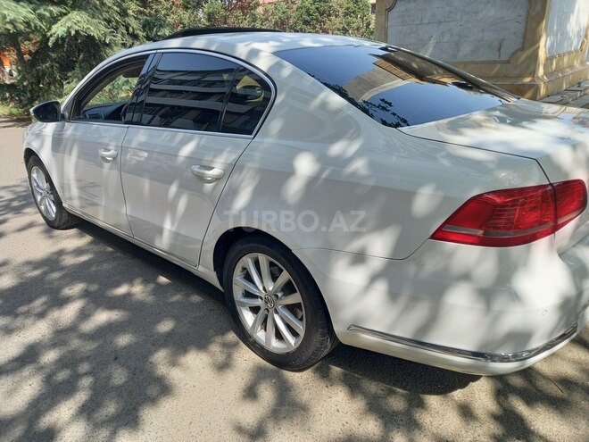 Volkswagen Passat 2012, 195,200 km - 1.8 l - Gəncə