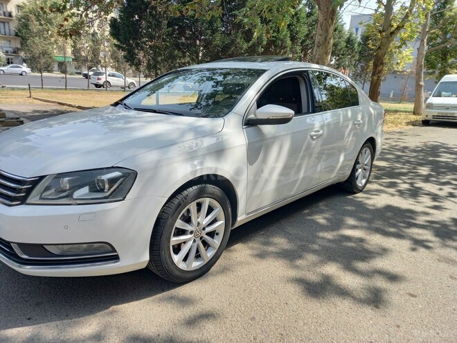 Volkswagen Passat 2012, 195,200 km - 1.8 l - Gəncə