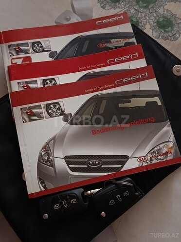 Kia  2008, 227,000 km - 1.4 l - Gəncə