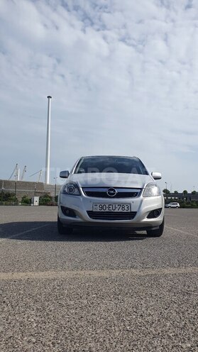 Opel Zafira 2010, 240,000 km - 1.9 l - Bakı