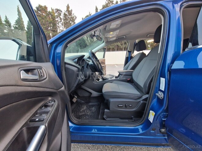 Ford Escape 2013, 213,457 km - 1.6 l - Sumqayıt