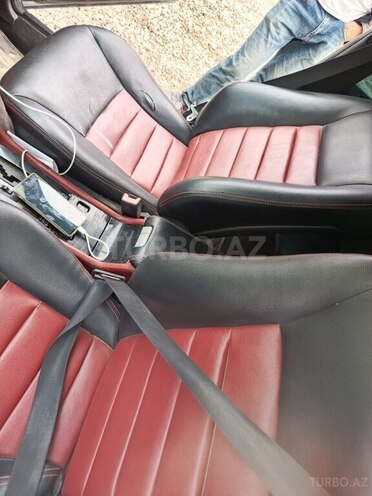 Mercedes E 220 1994, 350,000 km - 2.2 l - Bakı