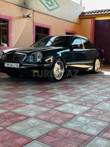 Mercedes E 240 1998, 200,000 km - 2.4 l - Bakı