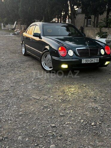 Mercedes E 240 1998, 200,000 km - 2.4 l - Bakı
