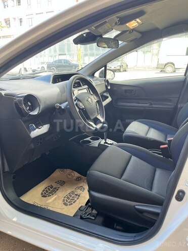 Toyota Aqua 2019, 70,500 km - 1.5 l - Bakı