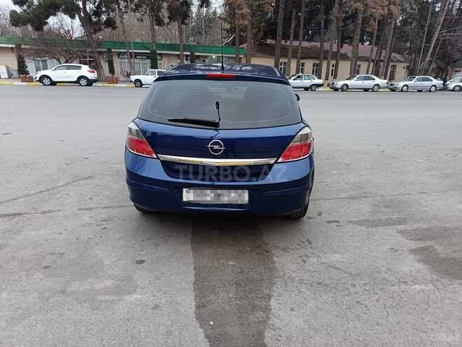 Opel Astra 2009, 290,000 km - 1.4 l - Ağcabədi