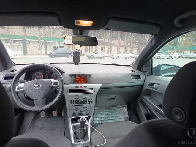 Opel Astra 2009, 290,000 km - 1.4 l - Ağcabədi