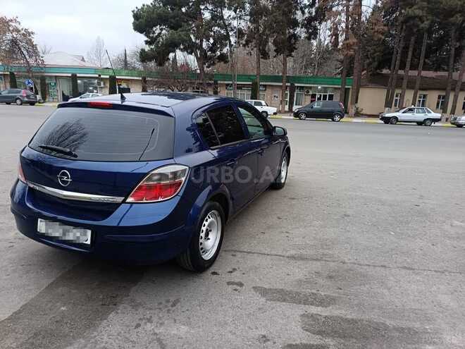 Opel Astra 2009, 290,000 km - 1.4 l - Ağcabədi