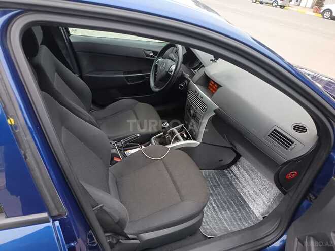 Opel Astra 2009, 290,000 km - 1.4 l - Ağcabədi