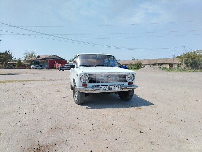 LADA (VAZ) 21011 1975, 25,000 km - 1.3 л - Saatlı