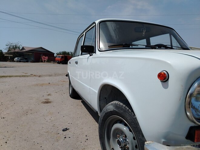 LADA (VAZ) 21011 1975, 25,000 km - 1.3 л - Saatlı
