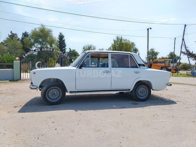 LADA (VAZ) 21011 1975, 25,000 km - 1.3 л - Saatlı