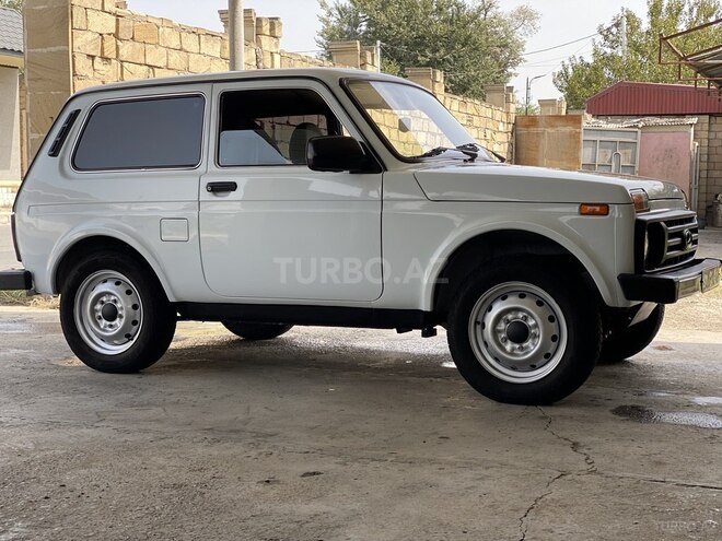 LADA (VAZ) Niva 2015, 165,000 km - 1.7 л - Sabirabad