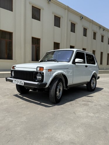 LADA (VAZ) Niva 2015, 165,000 km - 1.7 л - Sabirabad