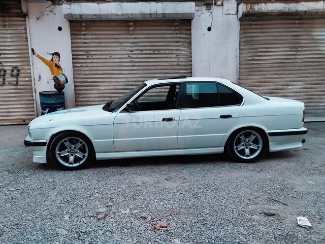 BMW 520e 1992, 222,000 km - 2.0 l - Bakı