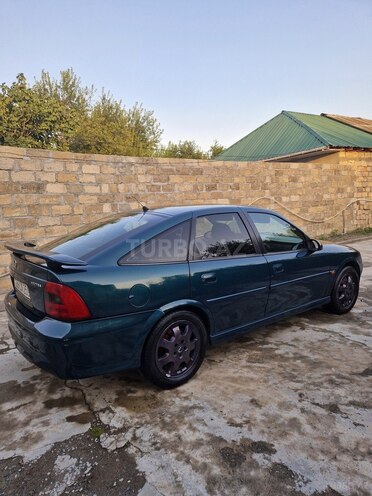 Opel Vectra 2000, 400,000 km - 1.8 l - Şəki