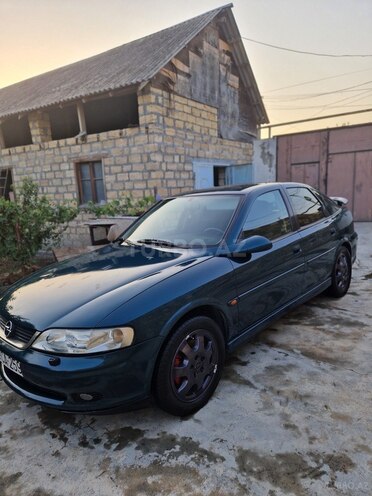 Opel Vectra 2000, 400,000 km - 1.8 l - Şəki