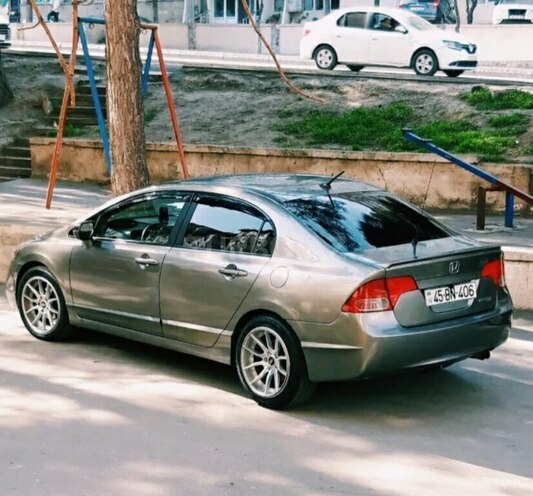 Honda Civic 2006, 310,000 km - 1.3 l - Bakı