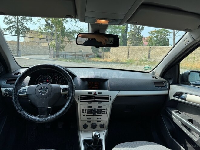 Opel Astra 2008, 218,654 km - 1.4 л - Gəncə