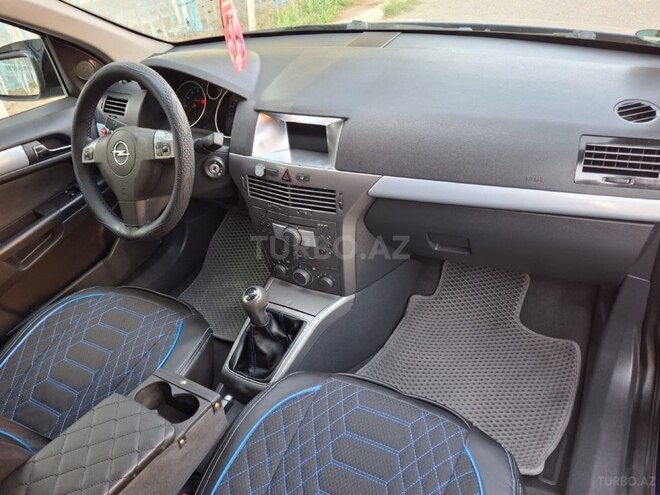 Opel Astra 2004, 300,000 km - 1.4 l - Sumqayıt