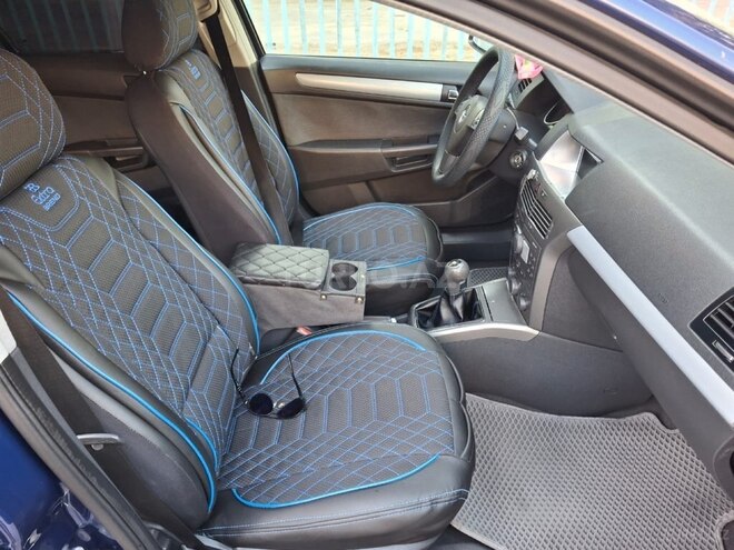 Opel Astra 2004, 300,000 km - 1.4 l - Sumqayıt