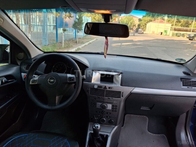 Opel Astra 2004, 300,000 km - 1.4 l - Sumqayıt