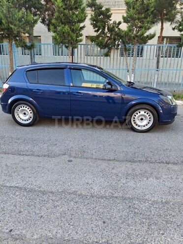 Opel Astra 2004, 300,000 km - 1.4 l - Sumqayıt
