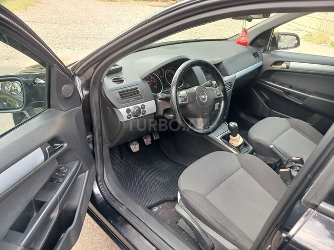 Opel Astra 2006, 451,609 km - 1.3 l - Qazax
