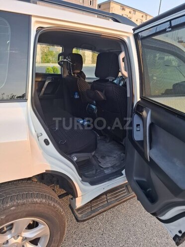 Toyota Land Cruiser Prado 2011, 168,000 km - 2.7 л - Bakı