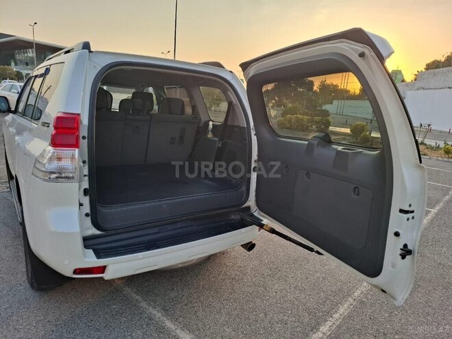 Toyota Land Cruiser Prado 2011, 168,000 km - 2.7 л - Bakı
