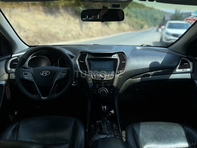 Hyundai Santa Fe 2013, 215,000 km - 2.4 л - Quba