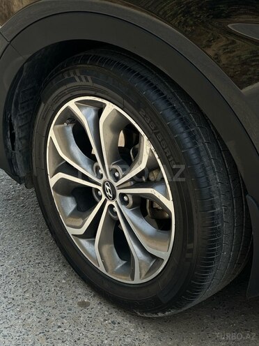 Hyundai Santa Fe 2013, 215,000 km - 2.4 л - Quba