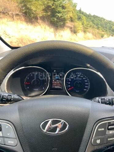 Hyundai Santa Fe 2013, 215,000 km - 2.4 л - Quba