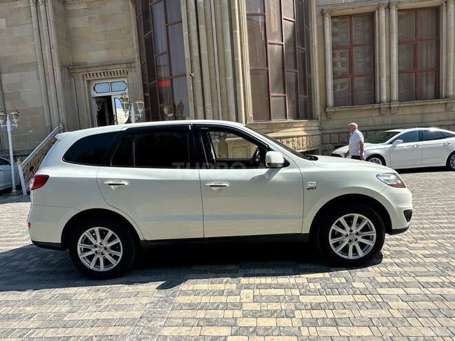 Hyundai Santa Fe 2009, 182,000 km - 2.0 l - Bakı