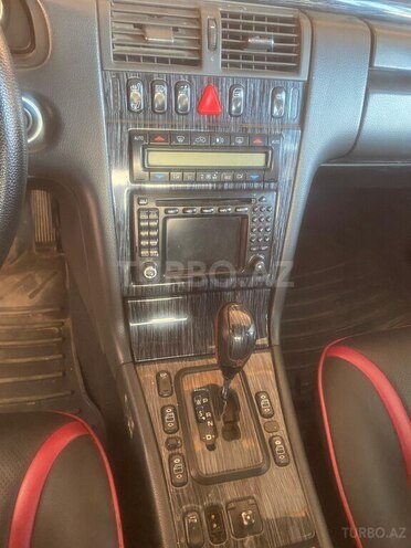 Mercedes E 320 2001, 370,000 km - 3.2 l - Bakı