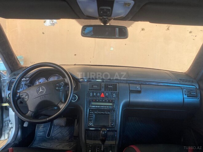 Mercedes E 320 2001, 370,000 km - 3.2 l - Bakı