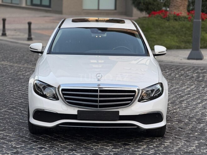 Mercedes E 200 d 2019, 111,000 km - 1.6 l - Bakı